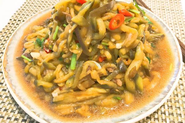 蒜末爆茄丝的做法图解6