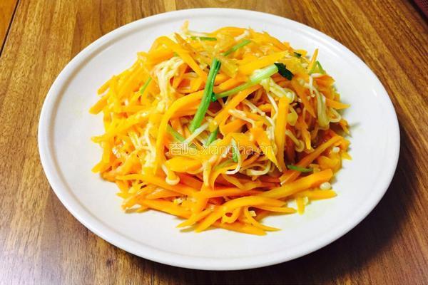 炝炒金针菇胡萝卜丝的做法图解6