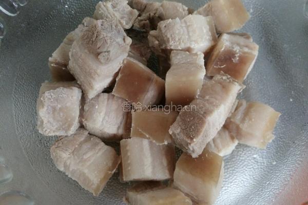 豆筋棍烧红烧肉的做法图解3