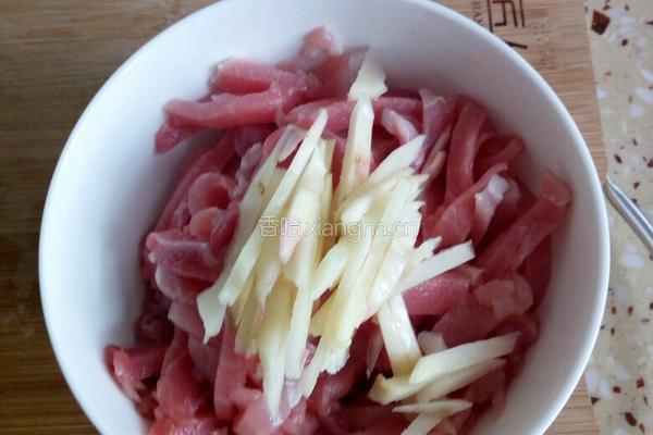 小白菜肉丝面的做法图解1