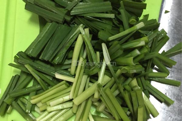 豆芽炒韭菜的做法图解4