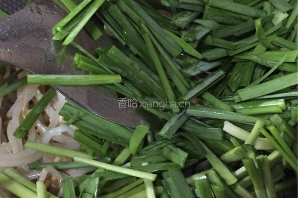 豆芽炒韭菜的做法图解8