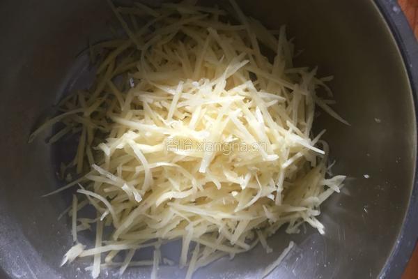炝拌土豆丝的做法图解3