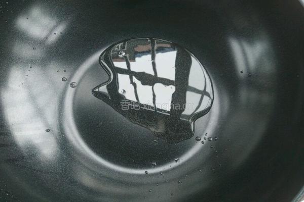 油炸花生米的做法图解2