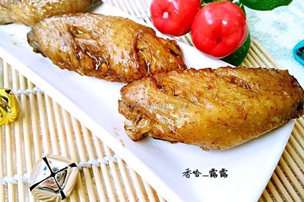 微波炉烤蜜汁鸡翅的做法图解1