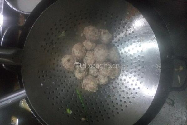 龙眼肉圆的做法图解3