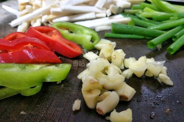 肉丝炒杂菇的做法图解3