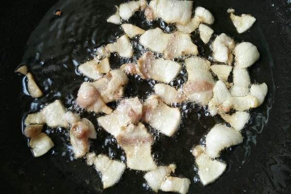 木耳炒肉的做法图解5