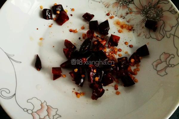 手撕包菜的做法图解2