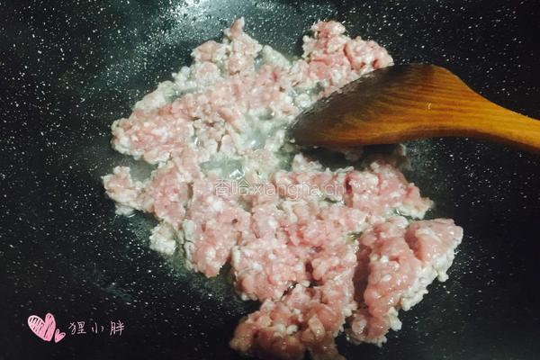雪菜毛豆炒肉沫的做法图解7