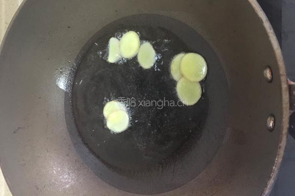 红烧蝶鱼头的做法图解3