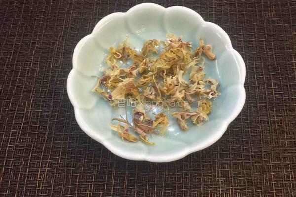 枸杞石斛花饮的做法图解4