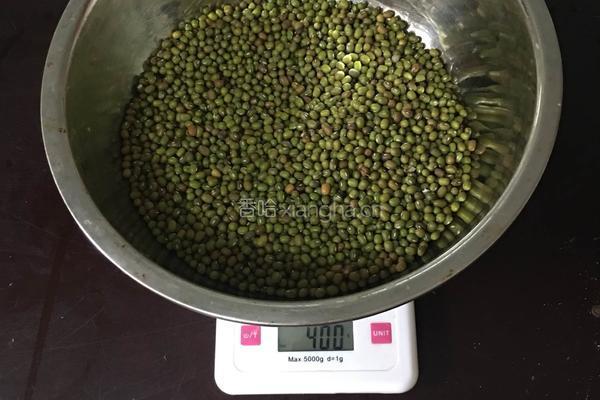 绿豆糕的做法图解1