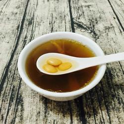 五指毛桃白扁豆猪骨炖汤的做法[图]