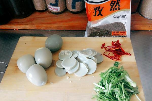 孜然炒实蛋的做法图解6