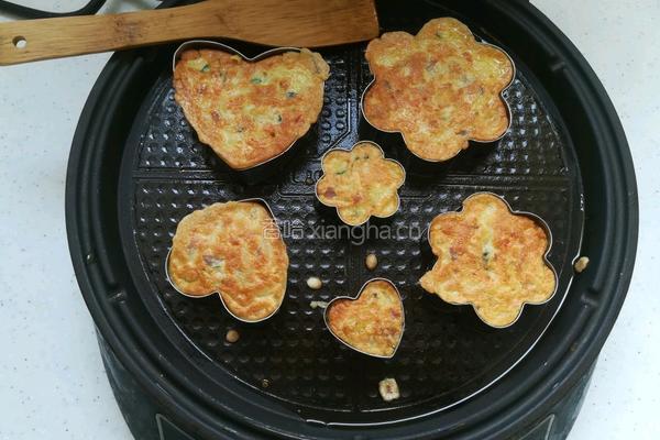 土豆腊肠什锦饼的做法图解9