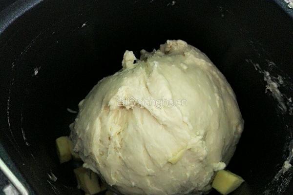 豆沙卷的做法图解2