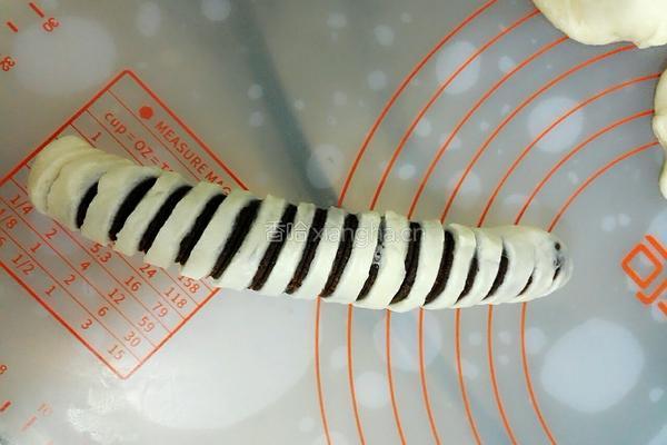 豆沙卷的做法图解10