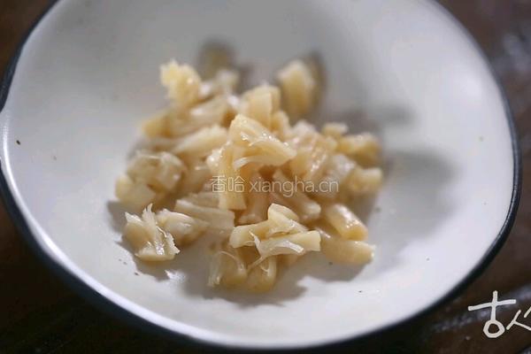 芹菜羹的做法图解1