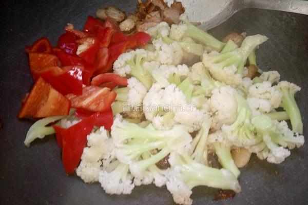 花菜炒肉的做法图解8