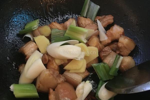 鹌鹑蛋红烧肉的做法图解10