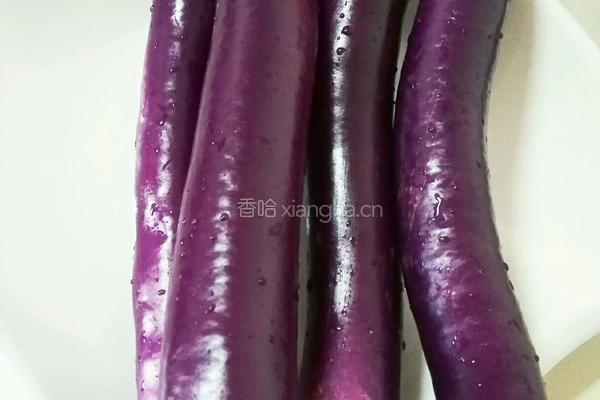 烧茄子的做法图解1