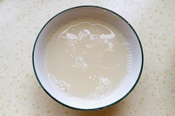 发面千层饼的做法图解1
