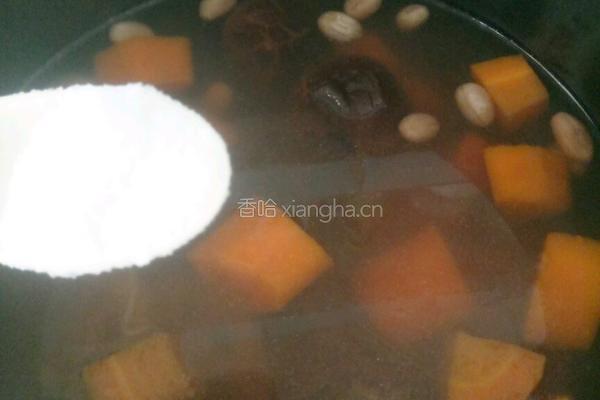 莲藕补血强身汤的做法图解6