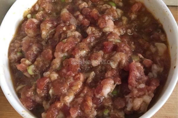 青椒面筋酿肉肉的做法图解1