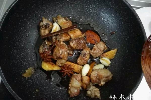 红烧土豆排骨的做法图解4