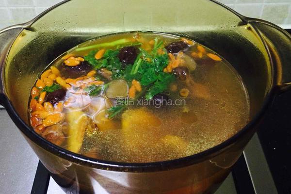 牛肝菌土鸡汤的做法图解8