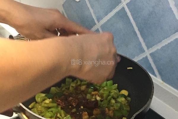 辣炒鸡心的做法图解4