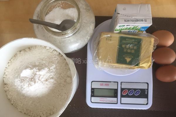 电饭锅简易蛋糕的做法图解1