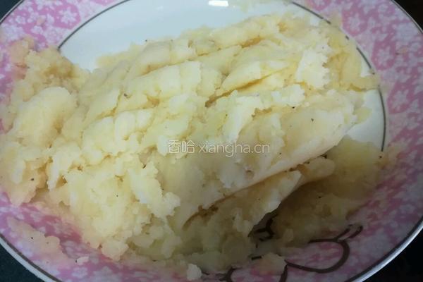 肉沫土豆泥的做法图解3