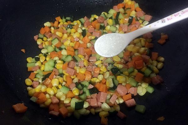 玉米炒火腿的做法图解7