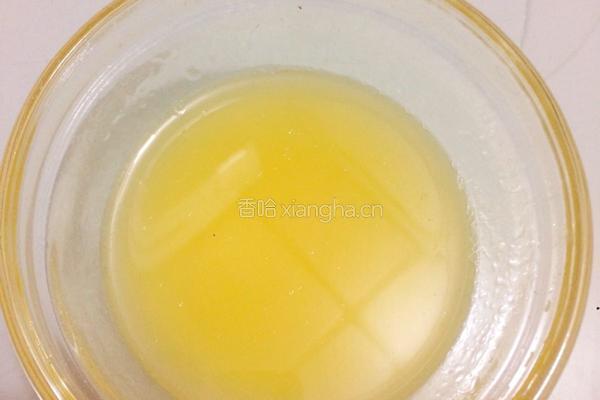 柠檬清香小蛋糕的做法图解3