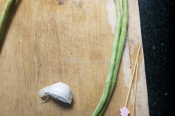 荳釭圈沾酱的做法图解1