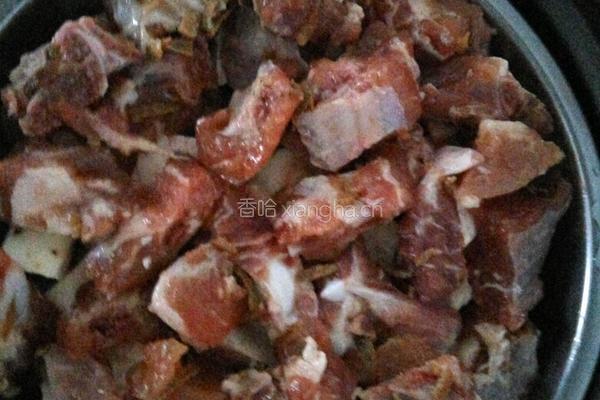 香芋蒸排骨的做法图解3