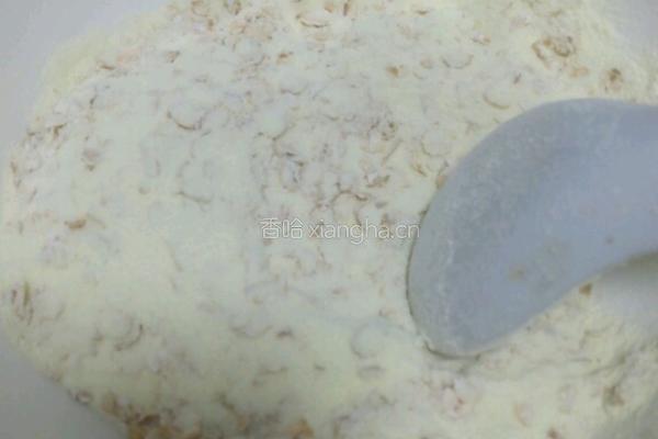芒果燕麦牛奶粥的做法图解2