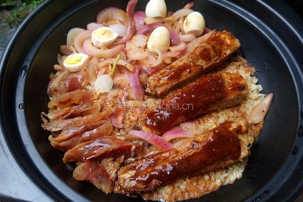 黑椒排骨腊味煲仔饭