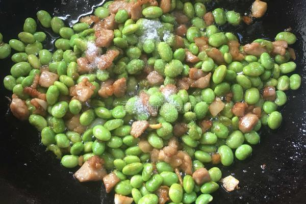 肉丁毛豆米的做法图解9