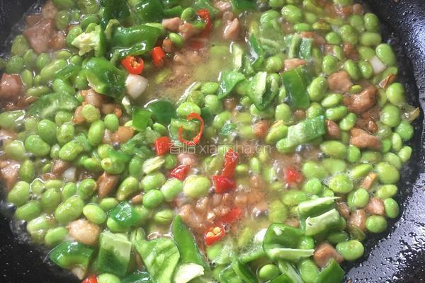 肉丁毛豆米的做法图解11
