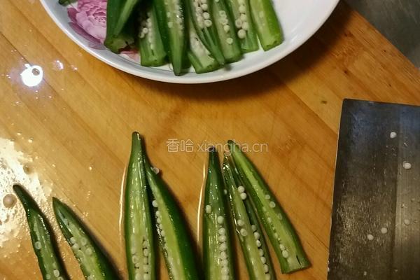 秋葵沾辣根的做法图解4