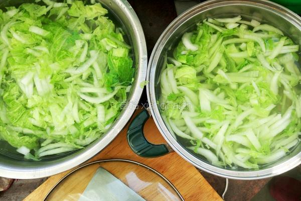 白菜馅饺子的做法图解9