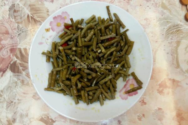 咸菜咸鸭蛋海带剩饭粥的做法图解2