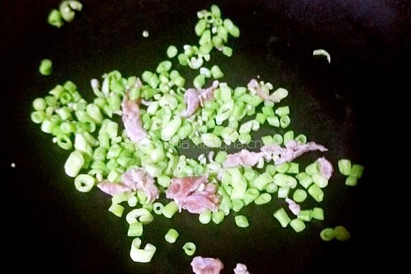 豆角火腿炒饭的做法图解6