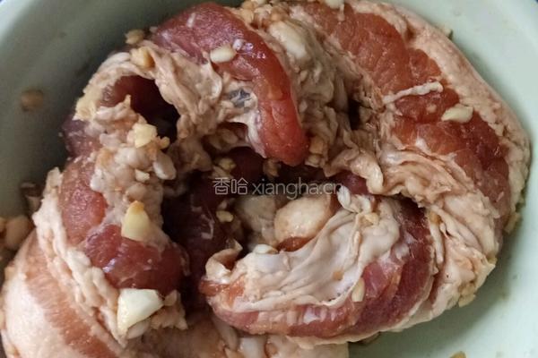 香熏五花肉的做法图解1