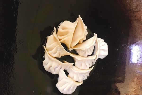 水煎肉饺的做法图解11