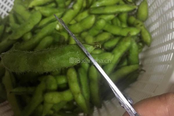 煮毛豆的做法图解3