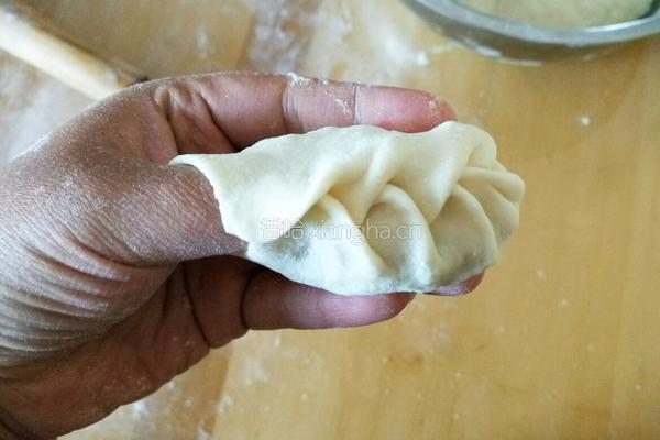 鸳鸯馅麦穗大蒸饺的做法图解14